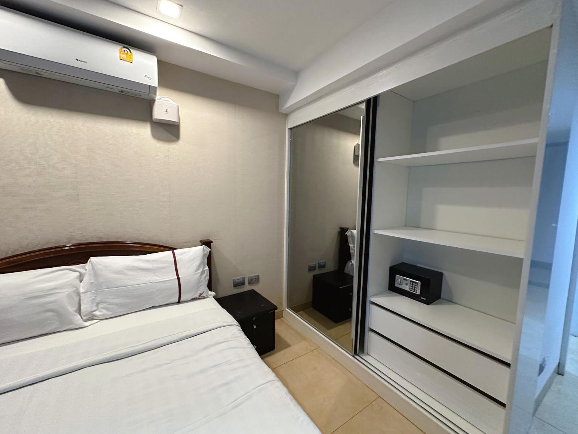 Centara Avenue Residence By Daisy Pattaya 1 Exterior photo